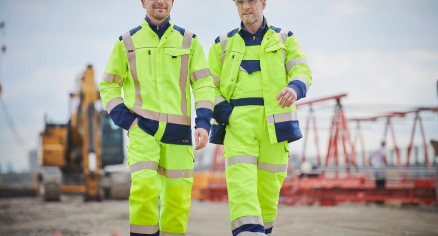 Les vêtements haute visibilité.