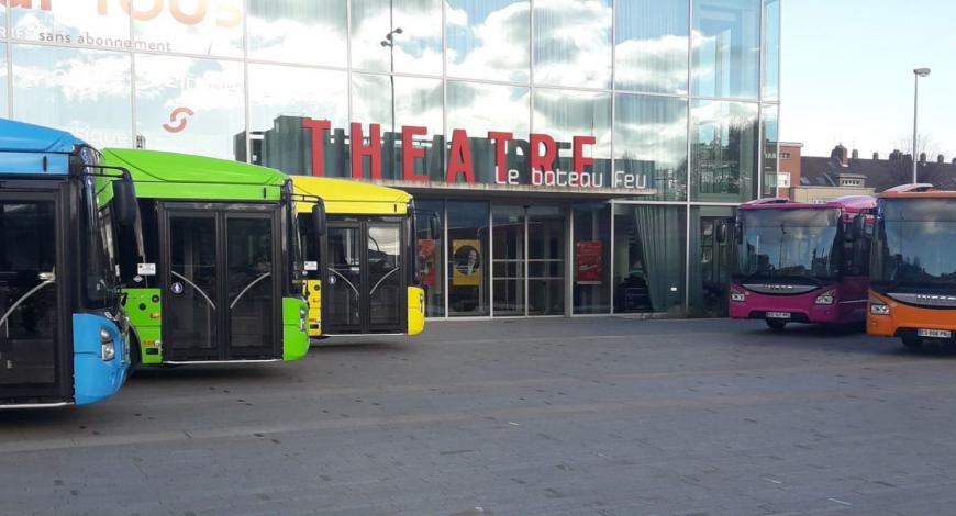 La communauté urbaine de Dunkerque, autorité organisatrice des mobilités urbaines sur son territoire, gère, en contrat avec DK’Bus, du groupe Transdev, le réseau de transport urbain de l’agglomération dunkerquoise