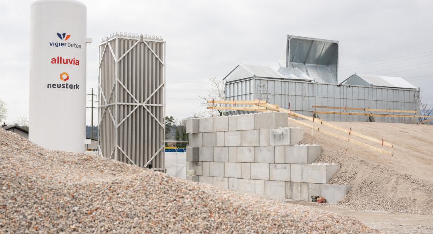 Site de stockage de bétons concassés.