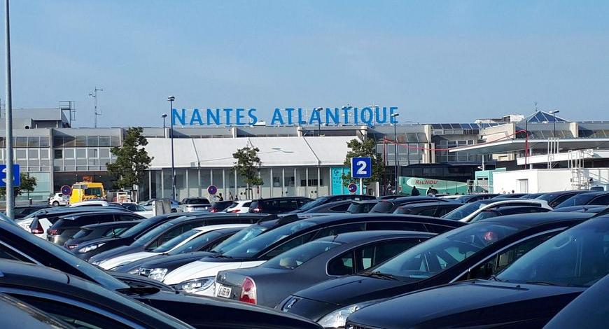 Aéroport de Nantes-Atlantique Aéroport de Nantes-Atlantique