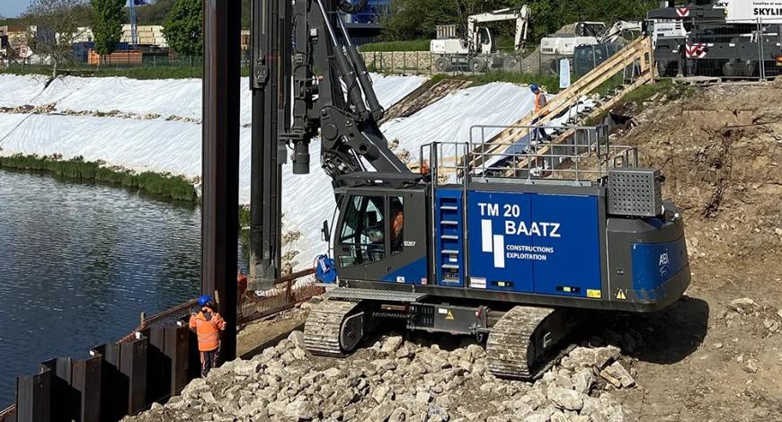 La branche travaux de Baatz couvre un large spectre de métiers : génie civil, terrassement, fondations profondes, démolition, dépollution, recyclage de matériaux et production de béton prêt à l'emploi