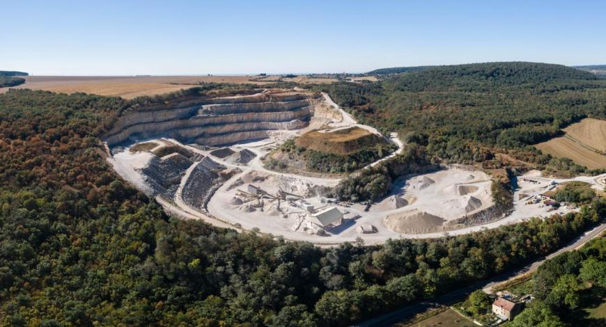 Dans le secteur des travaux publics, l’achat des matériaux est responsable de plus de 50 % des émissions carbone. Dans le secteur des travaux publics, l’achat des matériaux est responsable de plus de 50 % des émissions carbone.