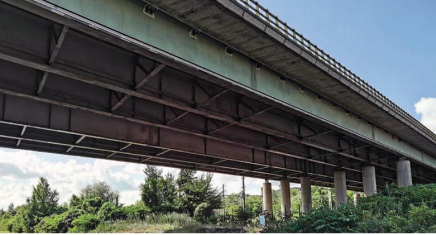 La rénovation du viaduc de Frouard sur l'A31 vise à renforcer sa structure et sécuriser la circulation