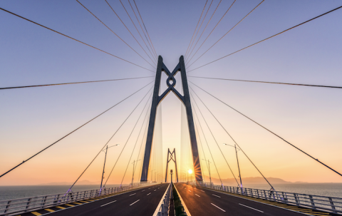 Le pont de Rion-Antirion, en Grèce. Le pont de Rion-Antirion, en Grèce.