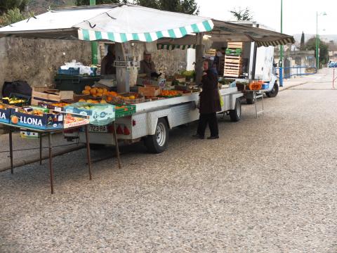 Place de marché en béton désactivé – Résistance au poinçonnement et à d’autres agressions mécaniques ou chimiques spécifiques