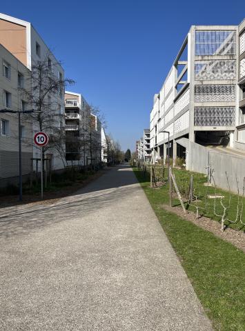 Voie douce à Villeneuve-d'Ascq (Nord)