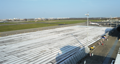 Les pistes de l’aéroport de Rennes rénovées avec TenCate Bidim PGM-G.