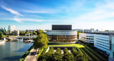 La Cité des congrès de Nantes accueille les JTR depuis le milieu des années 90.