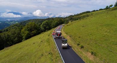 Vue d’ensemble du chantier de la route du Salève.