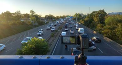 Relevé vidéo des comportements des deuxroues motorisés dans le cadre de l’évaluation des expérimentations de la circulation inter-fi les