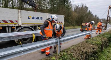 Les nouveaux rails d'Agilis amélioreront la sécurité des routes départementales de Vendée.
