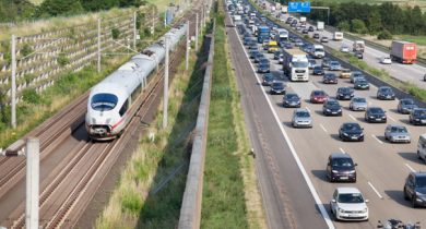 L'Autorité de régulation des transports (ART) publie son cinquième rapport multimodal sur le transport de voyageurs et de marchandises en France, portant sur les données 2024