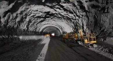 Chantier de rénovation de la voûte du tunnel du Mont-Blanc