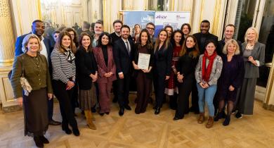 Une partie de l'équipe Mixité NGE et des membres des ressources humaines du groupe à l'occasion de la remise du label Afnor «Égalité professionnelle entre les femmes et les hommes»