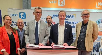Signature de la convention entre NGE Énergies Solutions et la communauté de communes Roumois Seine