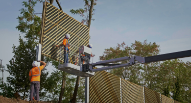 Pose de mur acoustique routier