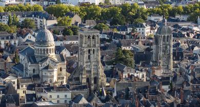 Vue du ciel du vieux Tours