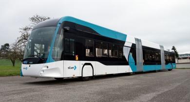 Le premier trolleybus 100 % électrique de la ligne 1 du Grand Nancy est arrivé sur le territoire métropolitain le mardi 12 mars, au dépôt de Keolis à Ludres