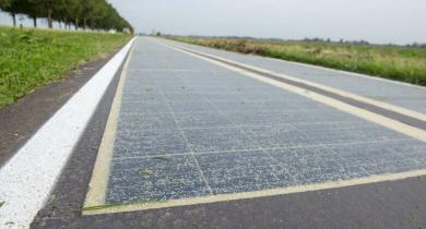 Deux pistes cyclables photovoltaïques Wattway aux Pays-Bas 