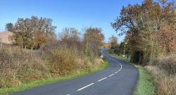 Route départementale 111, dans le Maine-et-Loire Route départementale 111, dans le Maine-et-Loire